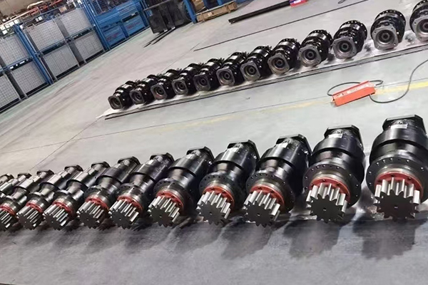 Las cajas de engranajes SGR se utilizan en perforaciones direccionales horizontales sin zanjas.